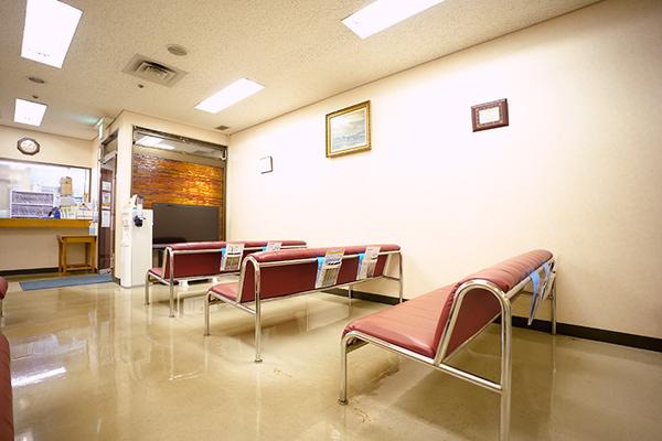 サンシャイン山口クリニック 患者の症状に合わせ薬剤を選択する