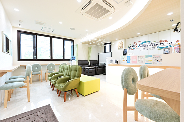 お茶の水橋交番横クリニック 患者の要望に合わせてオーダーメイドな検査も実施