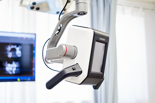 長津田おさまる歯科クリニック マイクロスコープを完備し、クオリティー重視の治療を提供