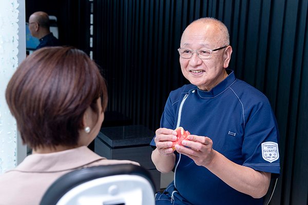 青山クオーツデンタルクリニック 要望に合った選択肢を提示し、納得して治療に進んでほしいという