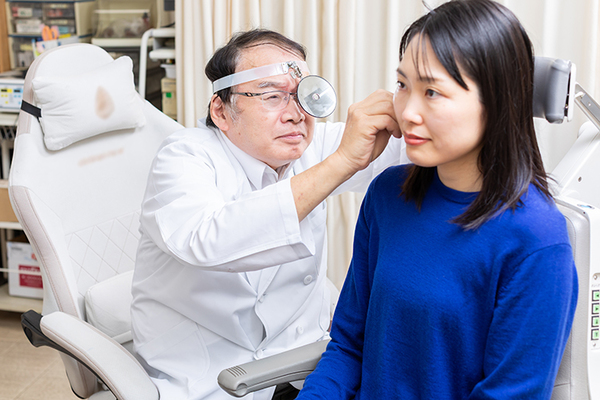 久喜耳鼻咽喉科 直接耳を診て状態を確認