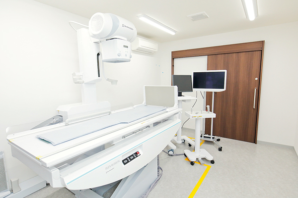 消化器と診断・治療内視鏡クリニック 透視室も完備している