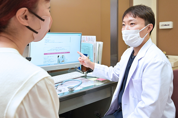 さくらのき米山ファミリークリニック 声掛けや感染対策も含め、こまやかな配慮を行っている