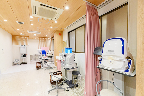 衣笠あさかわ眼科 生活の質に大きく関わるため、早期の受診を推奨する