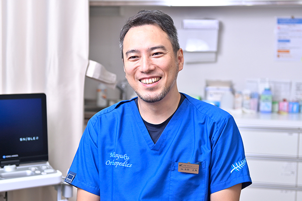 三宿通り整形外科クリニック 数多くの症例に携わった経験を生かして治療法を提案する