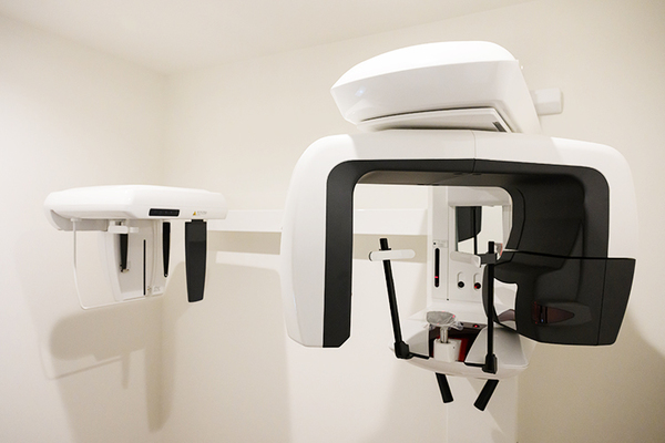 オリエント歯科クリニック 先進の検査機器を用いて精度の高い治療をめざす