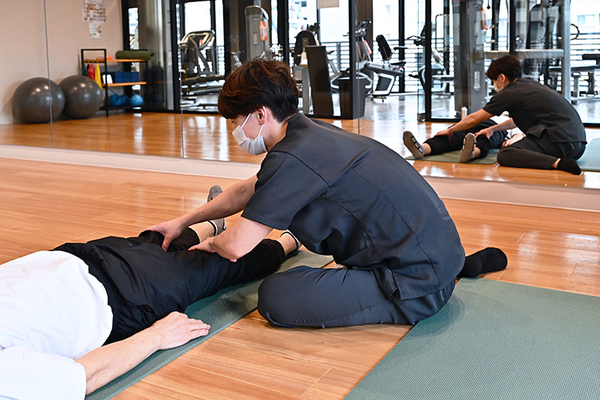 上町はまのクリニック 管理栄養士による食事指導だけでなく、運動指導も行っている