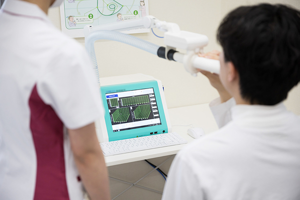 こころ内科・呼吸器クリニック 喘息の治療機器なども備える