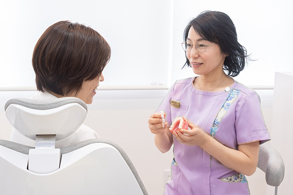 わかば歯科医院 日常に配慮したマウスピース型装置を用いた矯正を推奨