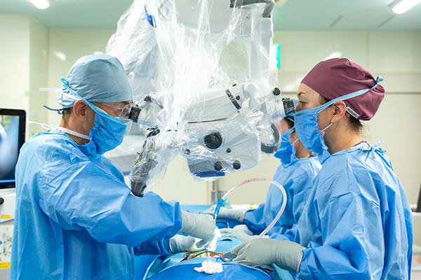 たなけん脊椎・眼科クリニック 高齢者にも負担の少ない手術