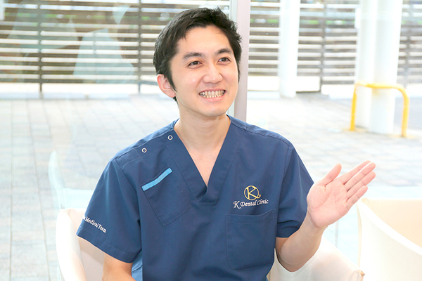 Ｋデンタルクリニック 訪問部門主任の早川さんが丁寧に食事指導に携わる