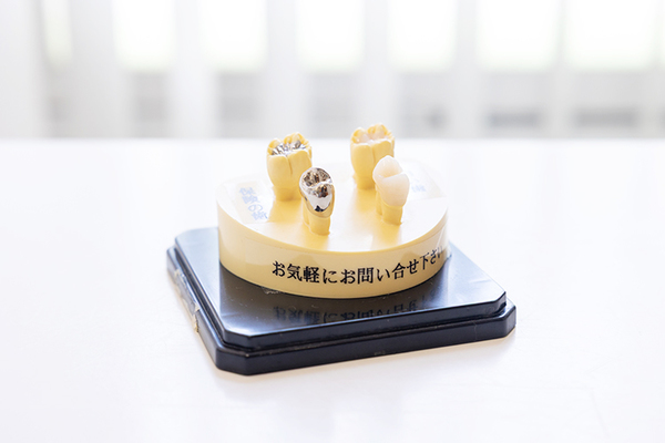 天神みなみ歯科医院 「なるべく少ない治療回数で白い歯に」というニーズに応えている