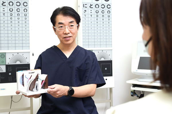 中田眼科 飛蚊症のレーザー治療にも力を入れている
