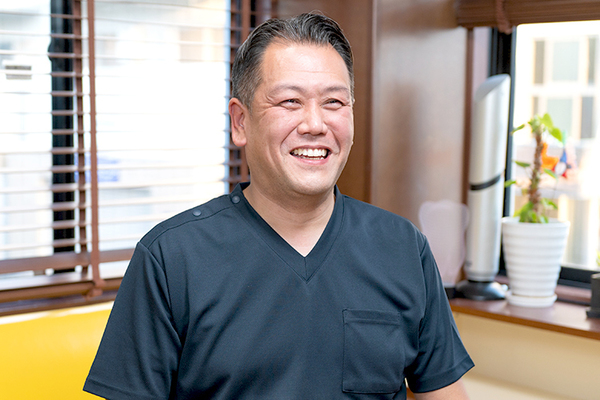 藤田第一歯科診療所 使用する素材も日本人の口腔環境に合うものを厳選する院長