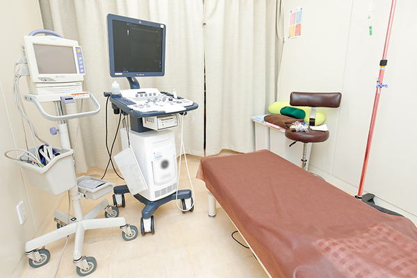 大宮静脈瘤クリニック オペ室を備え、日帰り手術にも対応