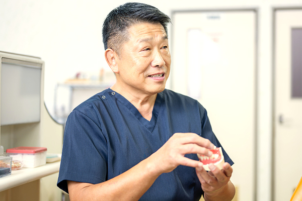 こやま歯科医院 患者が納得するまで、丁寧な説明を行う