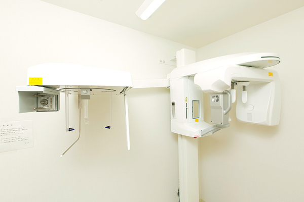 あさい歯科クリニック セファロで精密検査を行い、治療を進める