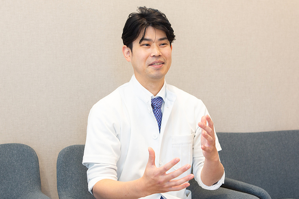 やました歯科・矯正歯科 さまざまな症例に対応してきた院長