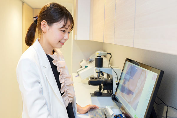 中川歯科クリニック コミュニケーションを重視し、歯科医師間の情報共有に努める同院