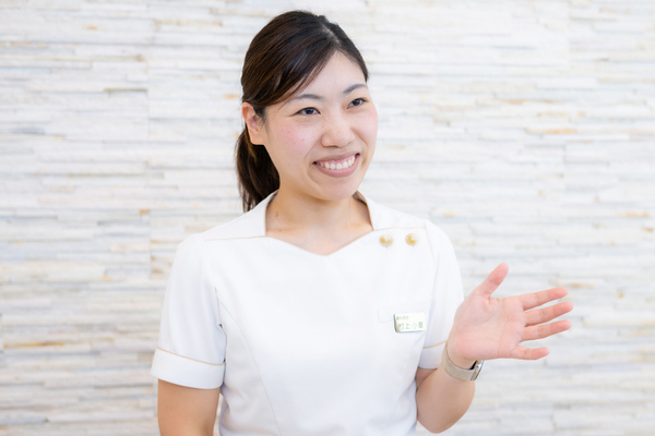 SHO DENTAL Salon ホワイトニングはより生活を明るくすることにもつながると語る