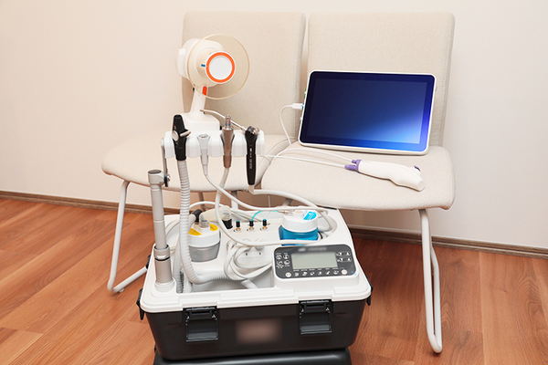 はっとり歯科 在宅医療で使用する道具