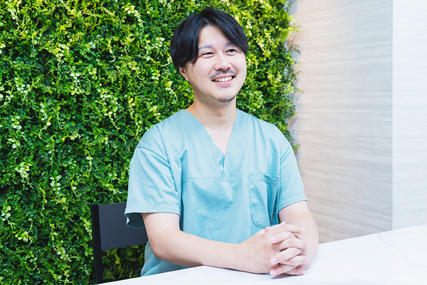 悠翠会うえまつクリニック 患者一人ひとりに合わせた診療の提供に努める松本先生