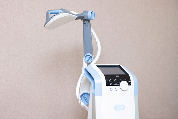 むらた整形外科 先進機器を導入し、患者の痛みの緩和につなげる