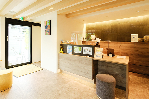 東山デンタルクリニック 妊婦向けの講座をはじめ、さまざまな講座がある