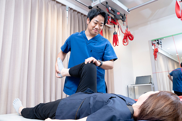 中野タカハシ整形外科クリニック 患者に合わせたリハビリプログラムを理学療法士が提供する