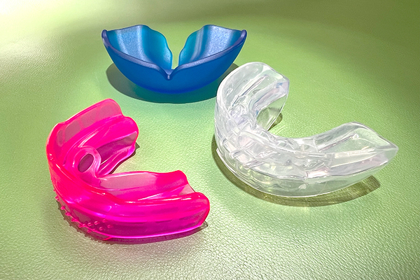 小西歯科医院 成長期の子どもは、歯も顎の骨も早く動くと考えられている