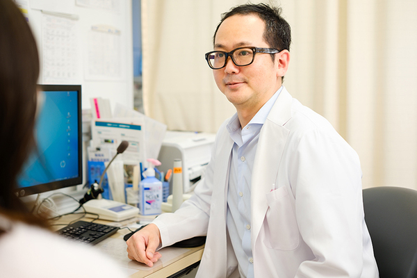 神楽坂やまもと内科クリニック 院長と同じ思いを抱くスタッフが患者に寄り添った対応を心がける