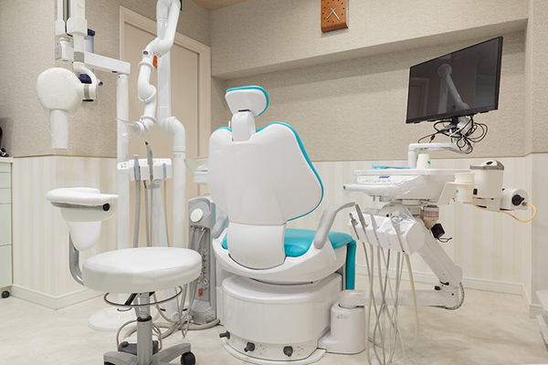 久米おとなこども歯科 健やかな口内の成長を促すことを目標に相談、治療を行う