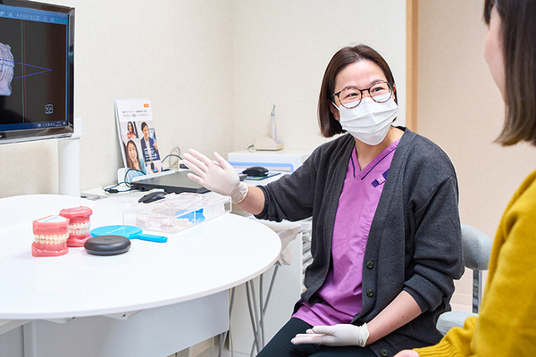 Go Dental Clinic 丁寧な説明を心がけ、安心して治療してもらえるよう努める院長