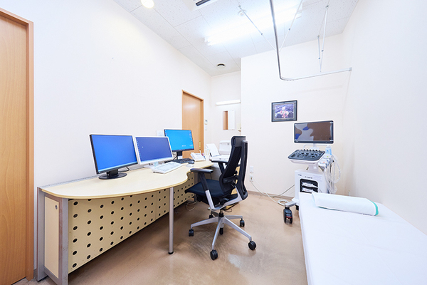 瀬谷駅前あべ内科・内視鏡クリニック 症例数の多い環境で技術を身につけてきた