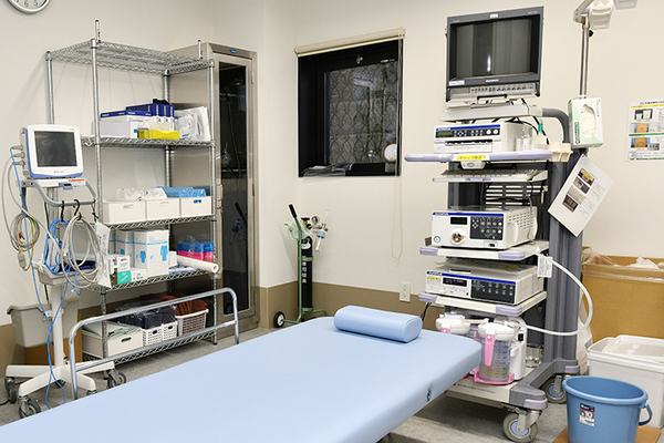 千鳥町内科クリニック 喉の麻酔や鎮静剤を用いて、患者に優しい検査を心がける