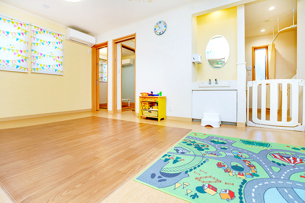 Ｍキッズクリニック 保護者と綿密にコミュニケーションを取り、保育を行う