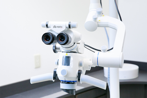 オリオン歯科NBFコモディオ汐留クリニック 精密な治療に欠かせないマイクロスコープ