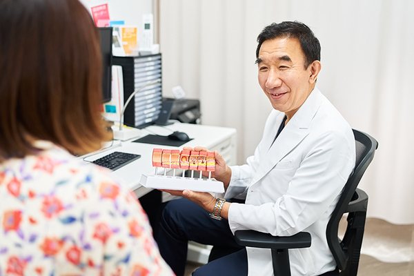 武蔵野内科 模型や図を用いて患者にわかりやすく説明