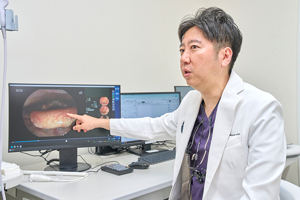 はやま耳鼻咽喉科アレルギークリニック 画像を共有することで納得感が高まり、前向きな治療へとつなげる