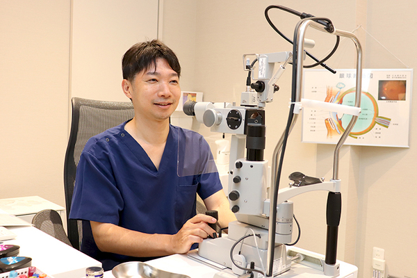 日暮里眼科クリニック 新小岩院 眼内レンズの特徴を説明し、患者が納得できるほうを選択する