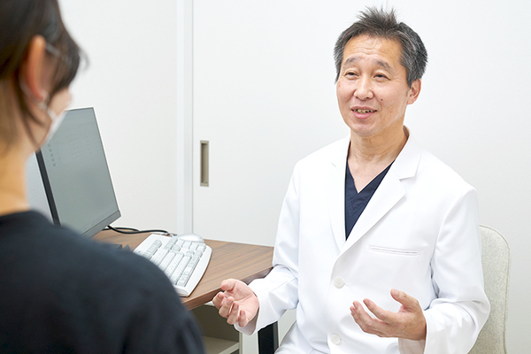 おくむら こころからだクリニック 院長は日本内科学会総合内科専門医の資格も持つ
