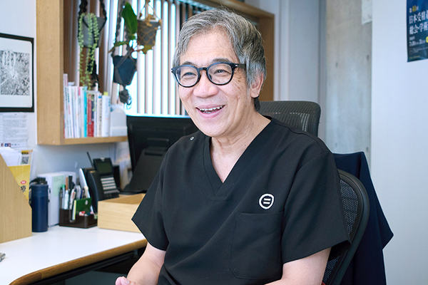 陣内ウィメンズクリニック 妊娠を望む場合は早くから健康に目を向けてほしいと話す理事長