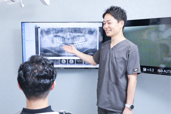 本郷三丁目歯科・矯正歯科 U's Dental Office 治療内容や口腔内の状態をわかりやすく説明する