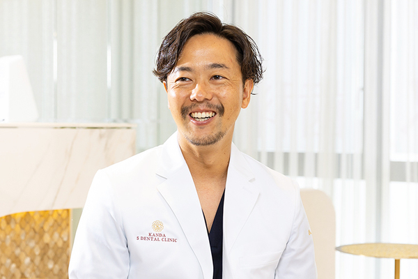 神田エス歯科クリニック 先進機器を活用した診断と治療について語る花澤院長