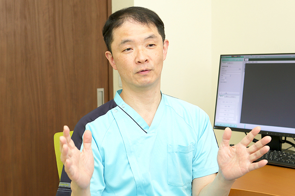 下村哲也内科クリニック これからも幅広い地域ニーズに応えていきたい、と話す下村院長