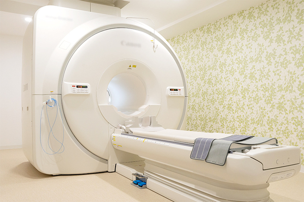 栄エンゼルクリニック 精密検査として、MRIも実施可能