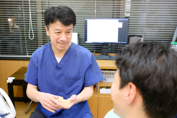 中冨歯科 予防歯科に通うことを習慣にしてほしいと話す中富院長