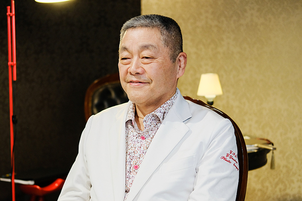 本郷安富クリニック 患者に寄り添い、できる限り力になりたいと語る安冨理事長