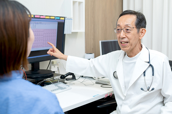 西村内科循環器内科クリニック 少しでも気になる症状があれば、気軽に検査を受けることを促す