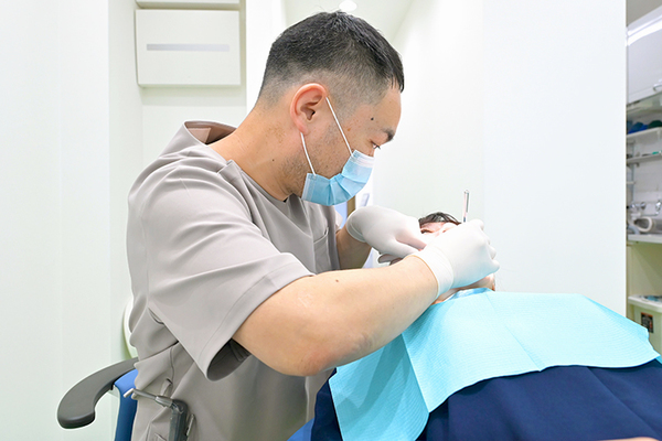 栗田歯科クリニック 患者のニーズや思いを受け止めながら治療に取り組む
